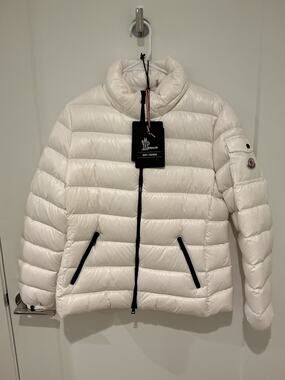 Moncler White Pontaix Giubbotto Goose Down Puffer Jacket With Hood Size 4 - NWT!